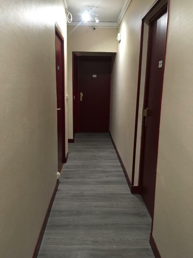 אונאי-סו-בואה Hotel De Strasbourg מראה חיצוני תמונה